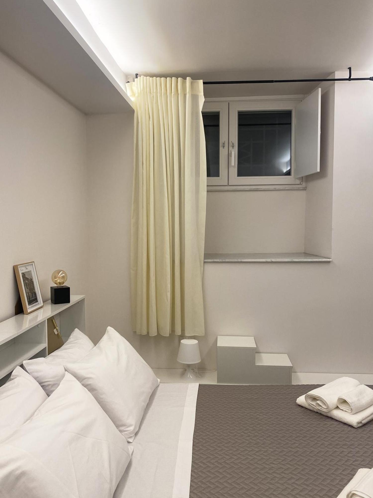 Emanuele Domus Apartment Катания Экстерьер фото